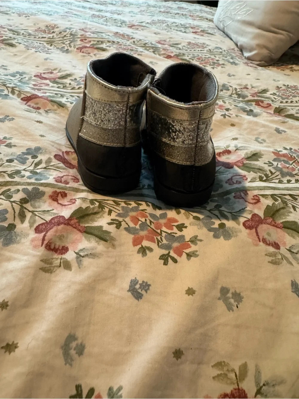 Gymboree Kids Grey Ankle Boots - Simple Pull-Tab Style